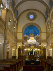 un-dimanche-apres-midi-a-la-synagogue
